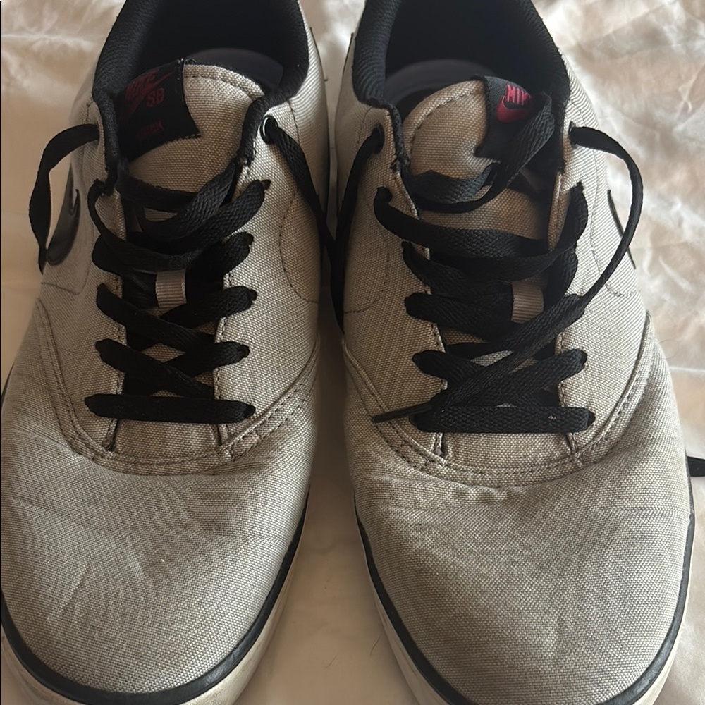 Nike Black and White Sneakers with Low-Top Design
